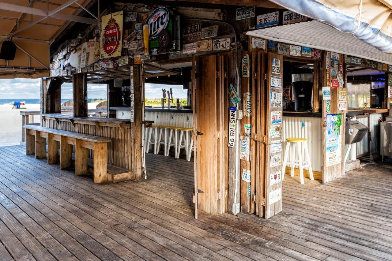 Postcard Inn On The Beach St. Pete Beach Zewnętrze zdjęcie